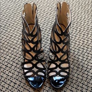 Nine West cage sandal size 9